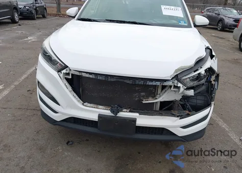 2018 Hyundai Tucson Sel z USA, uszkodzony, nr VIN KM8J3CA42JU705290